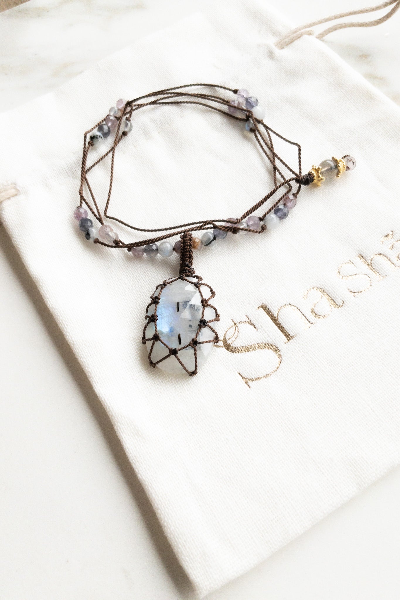 White Rainbow Moonstone Talisman « Aabha » shashā gemstone jewellery