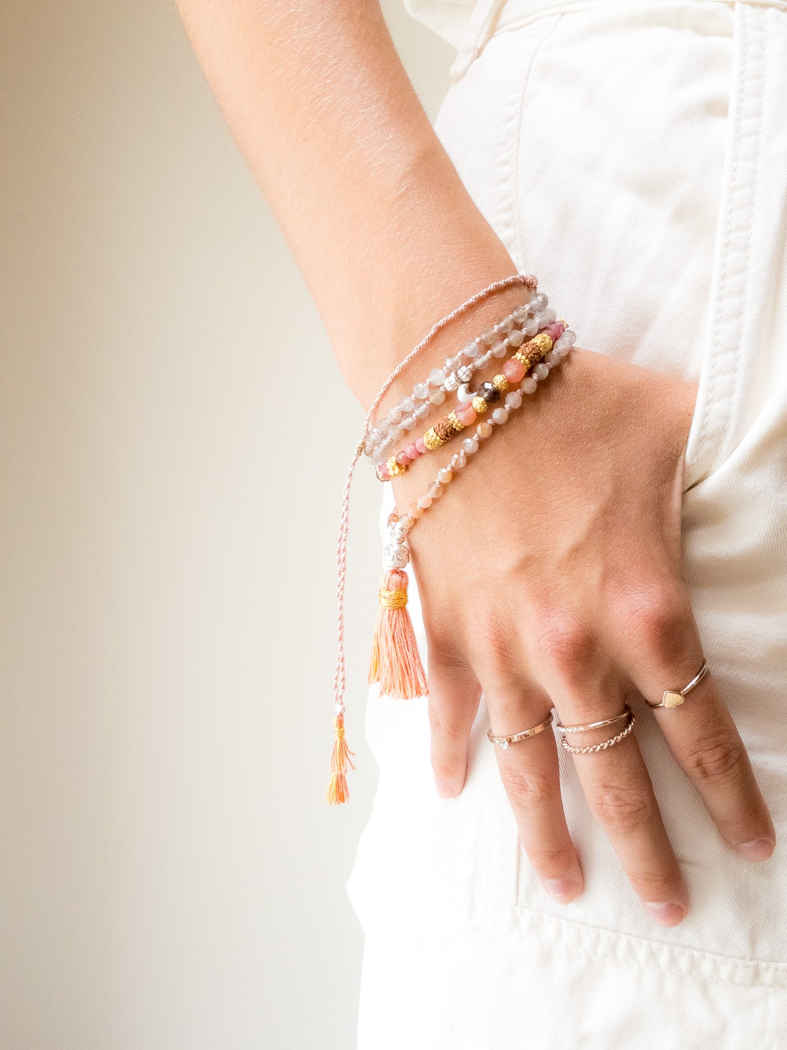 ShaSha „Roots“ Mini Mala 108 Perlen – Sonnenstein
