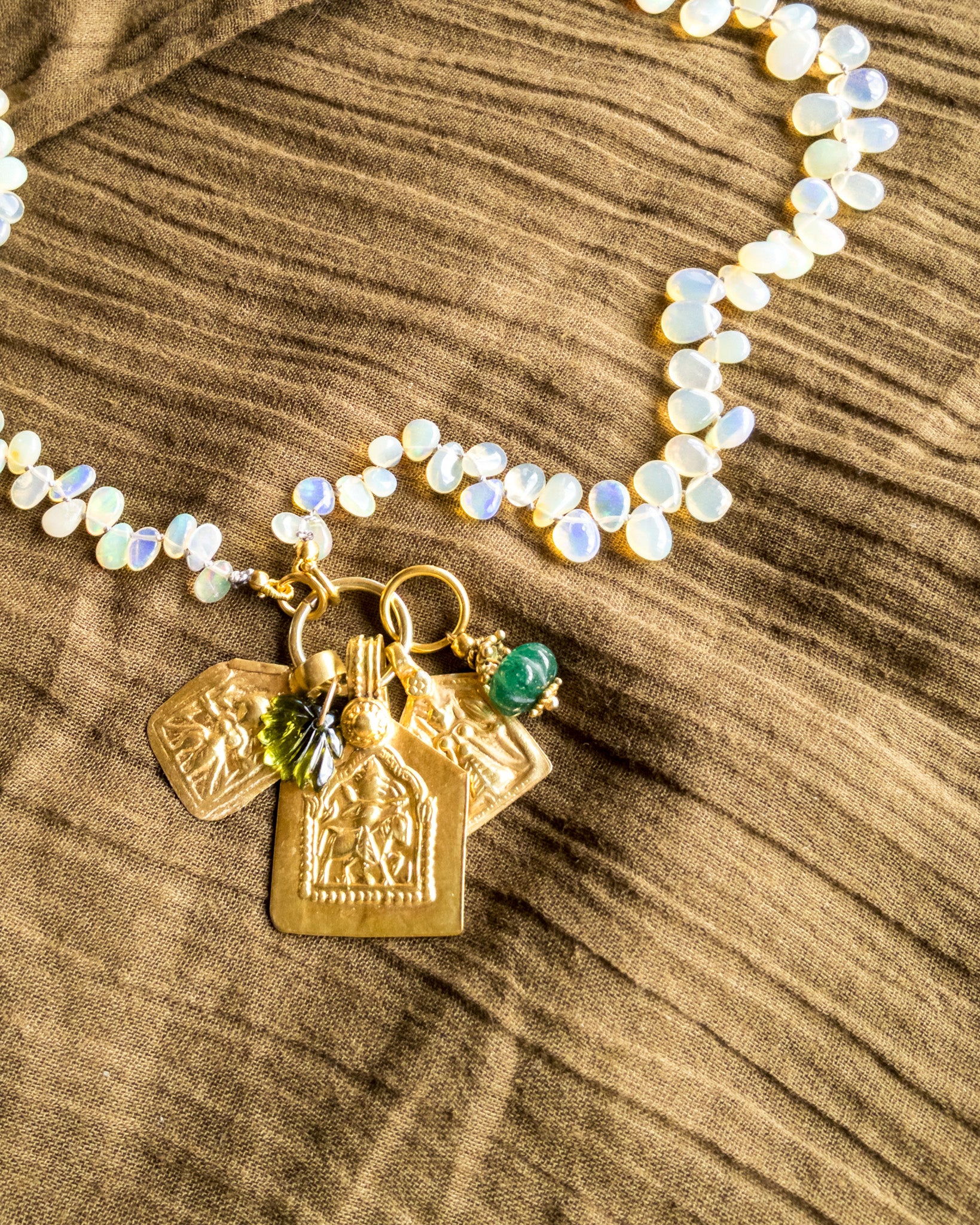 Collana SANA in opale - DIVYA