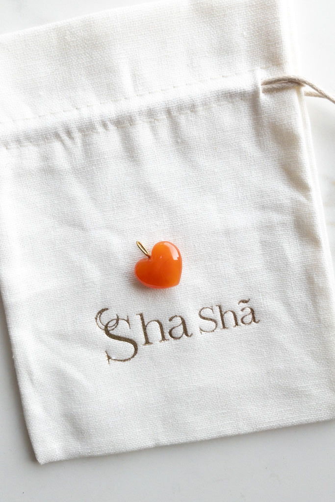 Pendentif coeur en pierre précieuse - Symboles sacrés DIVYA