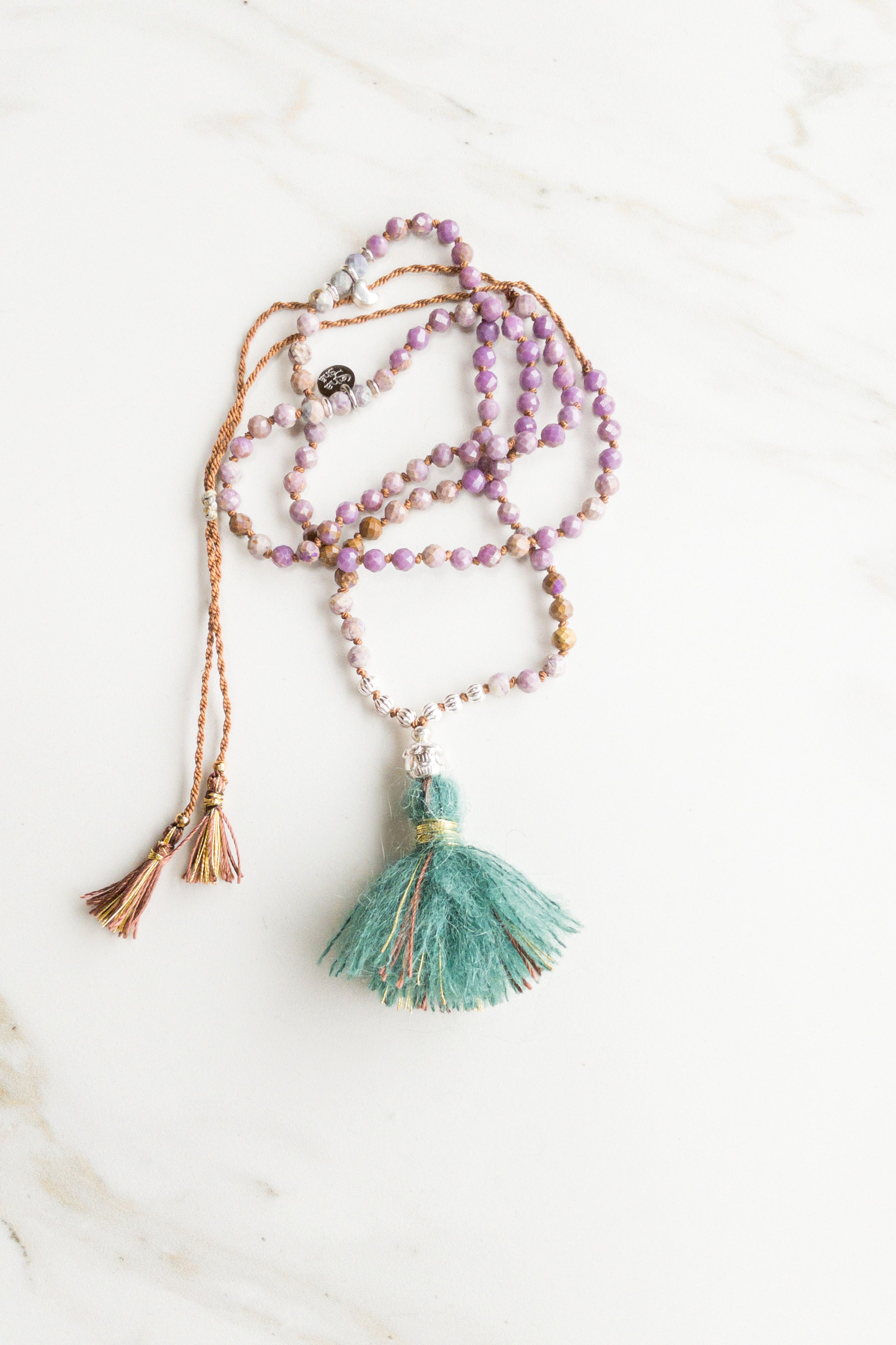 ShaSha “Roots” mini Mala - Phosphosiderite - shashā yoga and meditation jewellery store Switzerland 